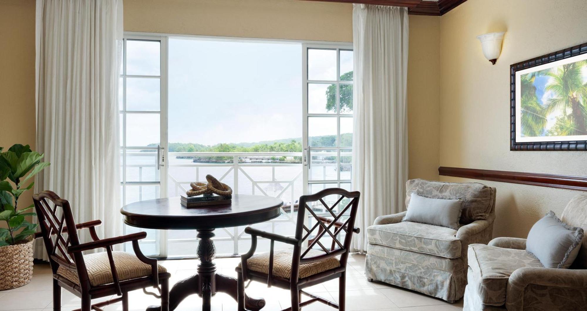אוצ'ו ריוס Sandals Royal Plantation All Inclusive - Couples Only (Adults Only) מראה חיצוני תמונה