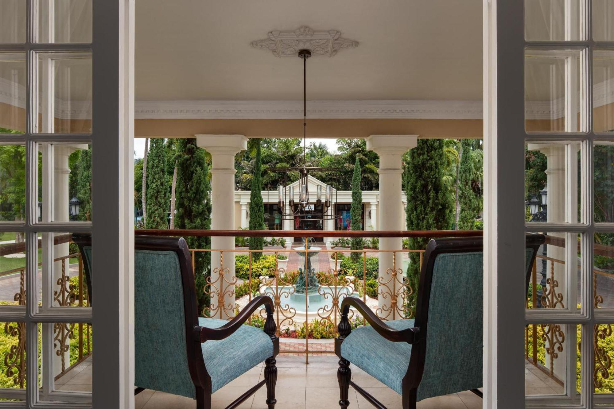 אוצ'ו ריוס Sandals Royal Plantation All Inclusive - Couples Only (Adults Only) מראה חיצוני תמונה