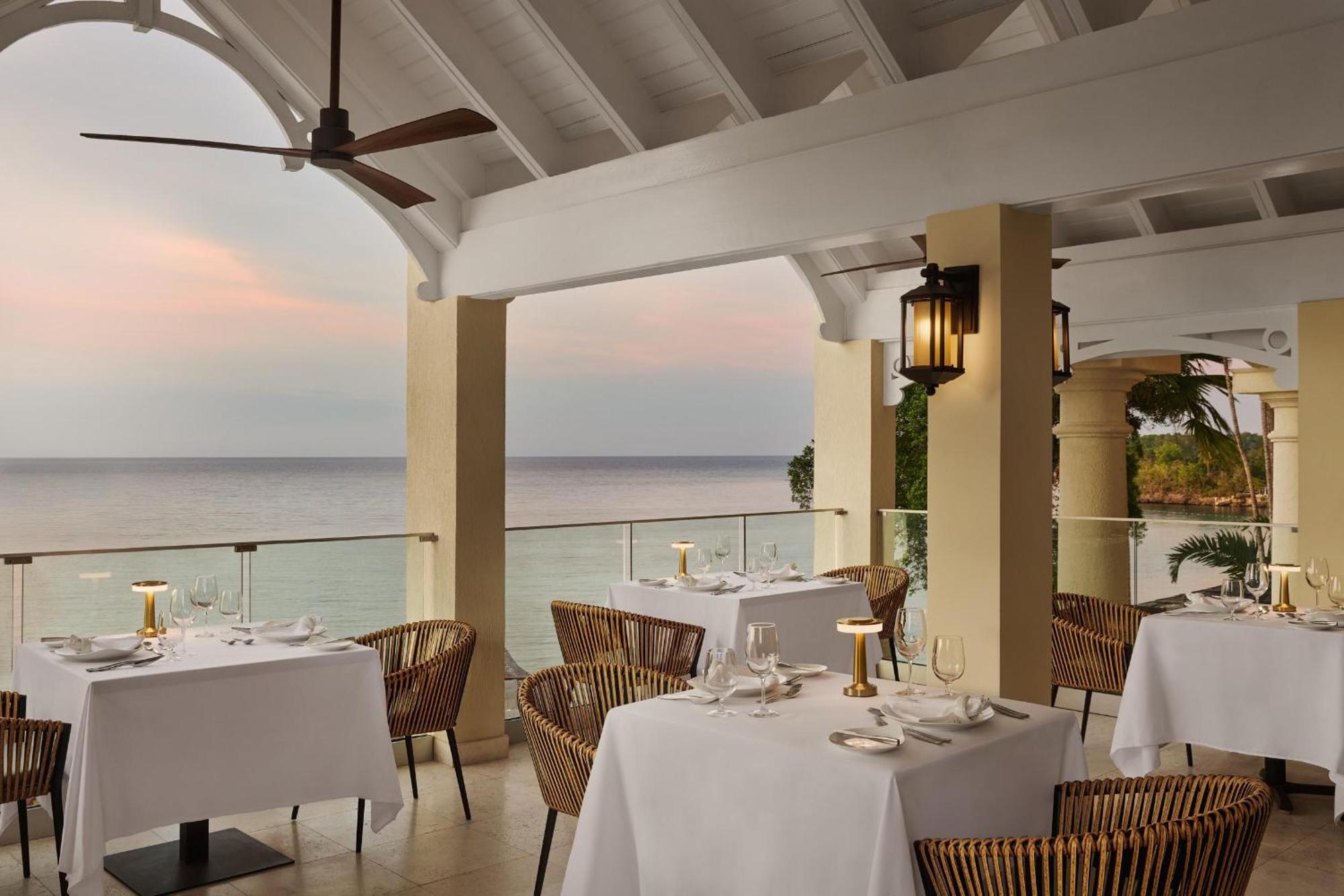 אוצ'ו ריוס Sandals Royal Plantation All Inclusive - Couples Only (Adults Only) מראה חיצוני תמונה